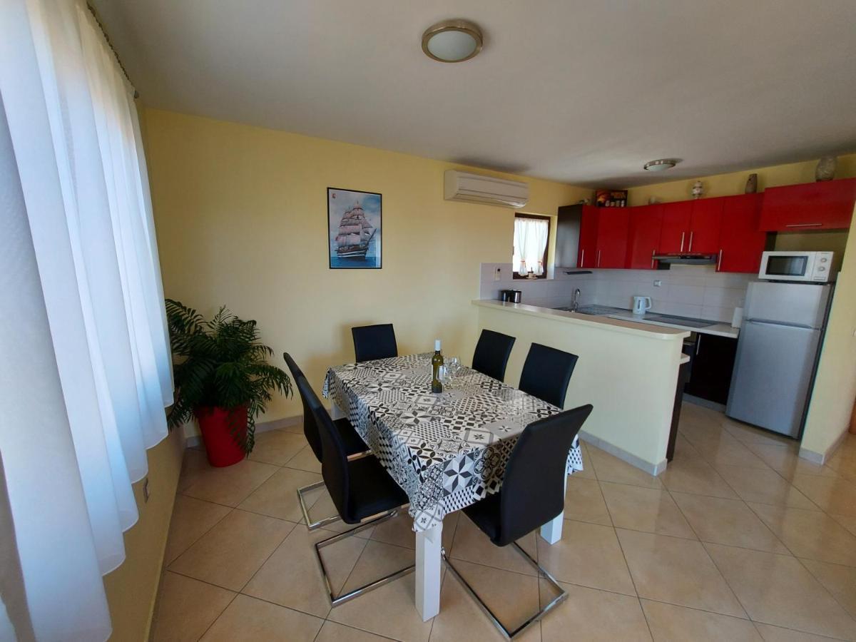 Apartments Gracia & Toni Трогир Экстерьер фото