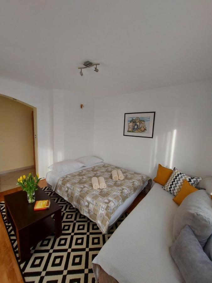 Apartments Gracia & Toni Трогир Экстерьер фото